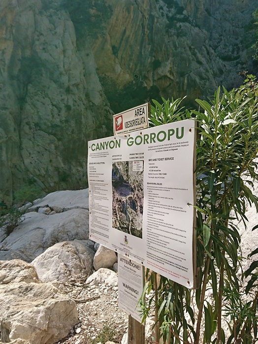 canyon gorropu ゴロップ　サルデーニャ島